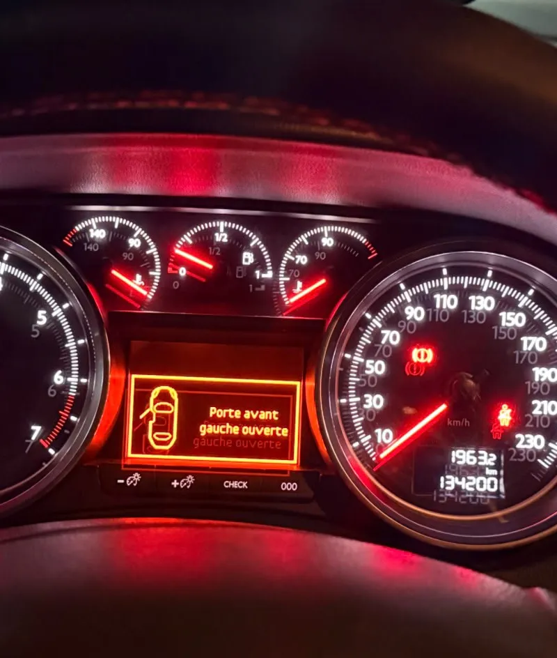 peugeot 508 à vendre très bon état 