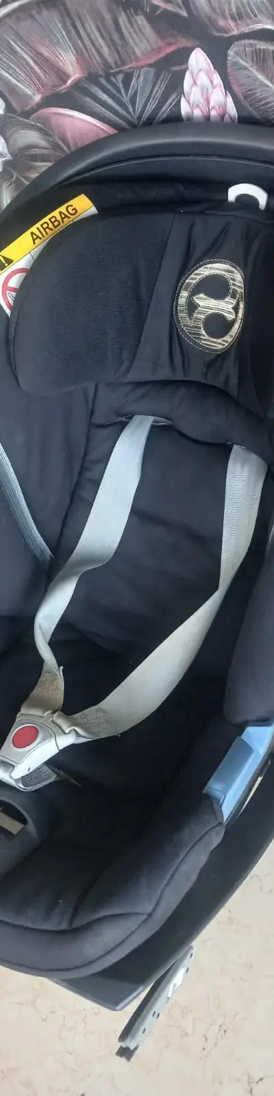 Siège auto cosy Cybex Maxi cosi ATON 5 très bon état