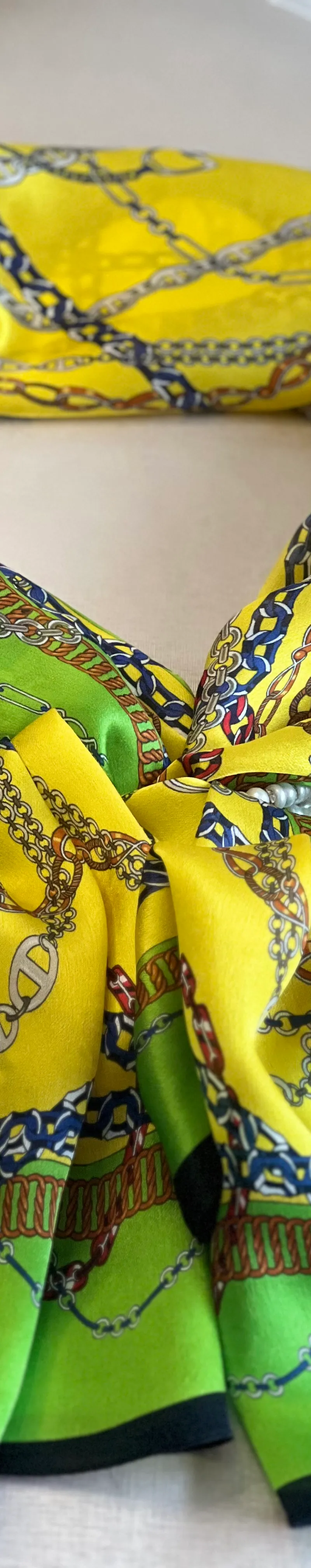 Foulard  femme élégant - Neuf