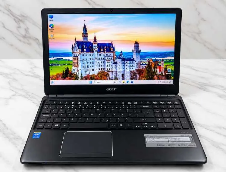 Acer i5 professionnel Ram 8 disc SSD batterie 4h