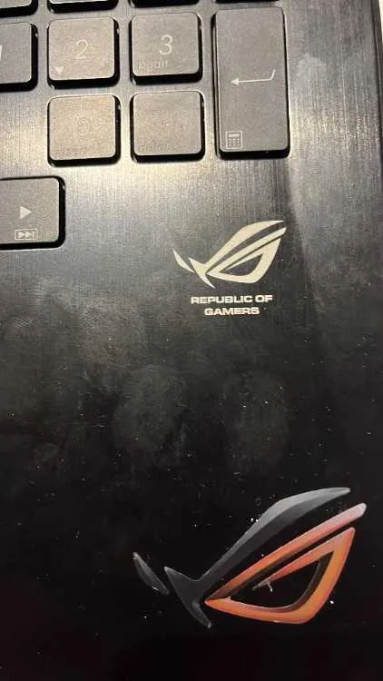 Asus ROG (Republic of Gamers) de la série G750
