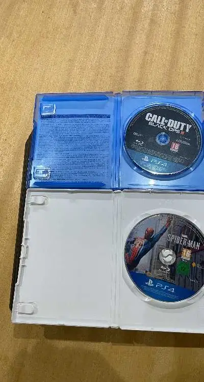 PS4 PRO AVEC PS+