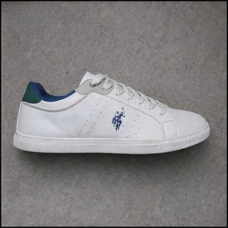 Vends chaussures Polo Ralph.