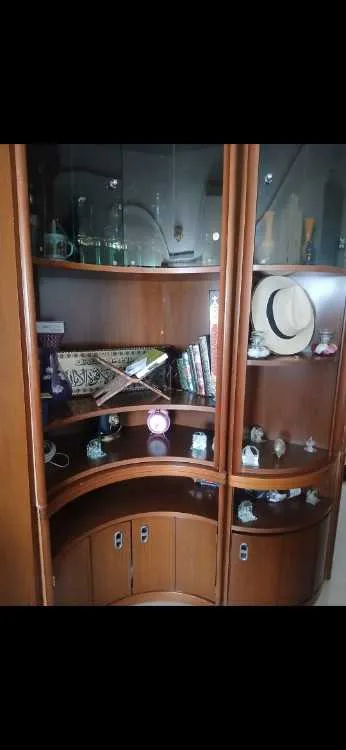 Bibliothèque en bois