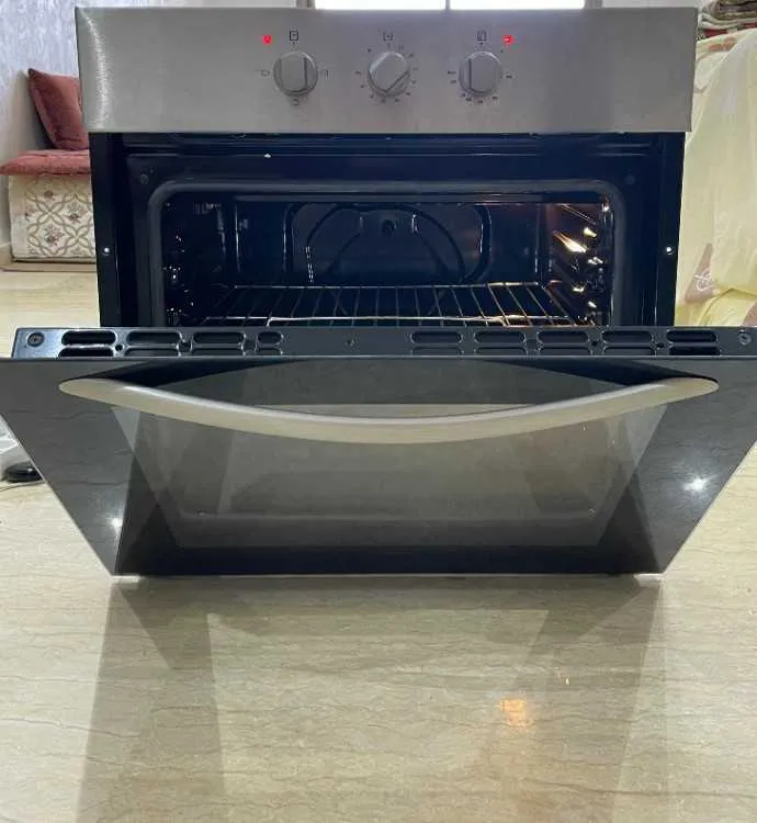 FOUR ELECTRIQUE فرن كهربائي