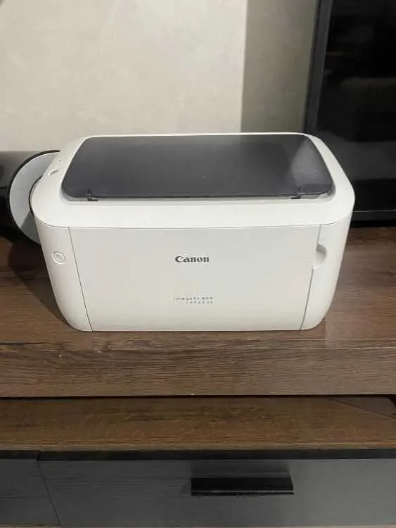 للبيع: Imprimante Laser Canon LBP6030