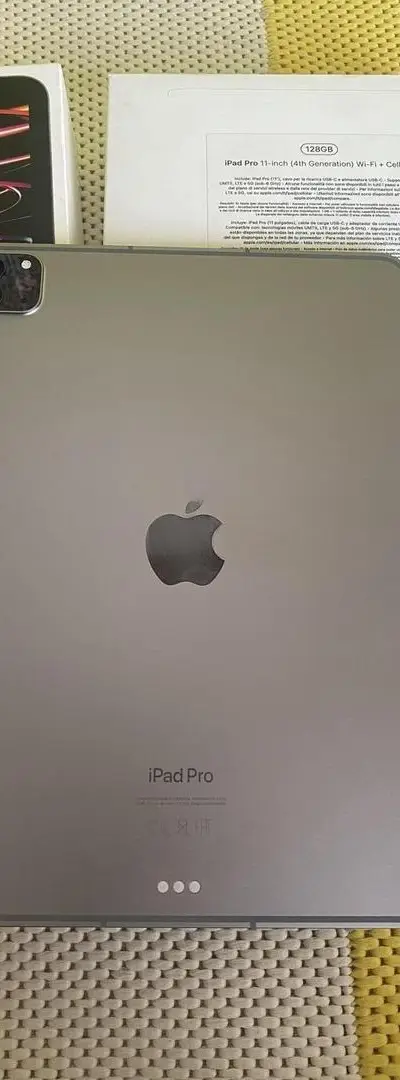 iPad Pro M2 Officiel Cellulaire 5G | Wifi  comme neuf