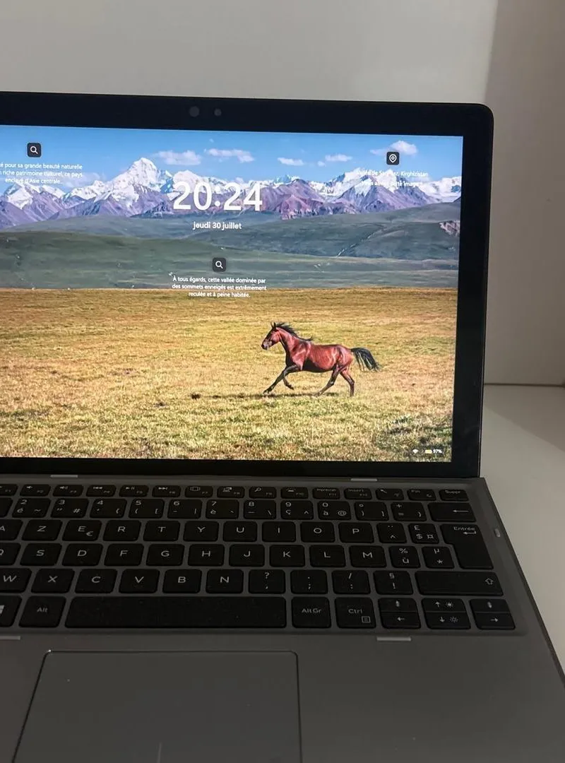 Dell Latitude 7210 2 en 1 Core i5 256 SSD 8 Go