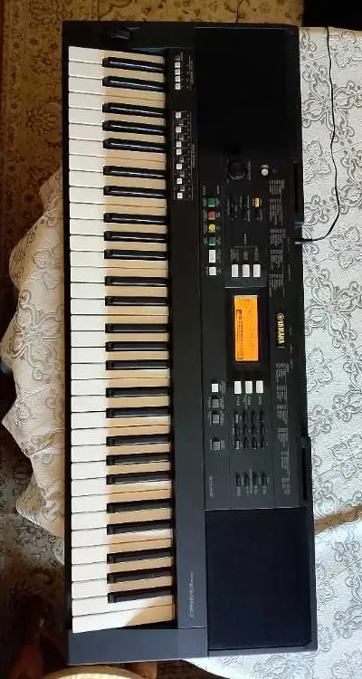 Yamaha PSR a350