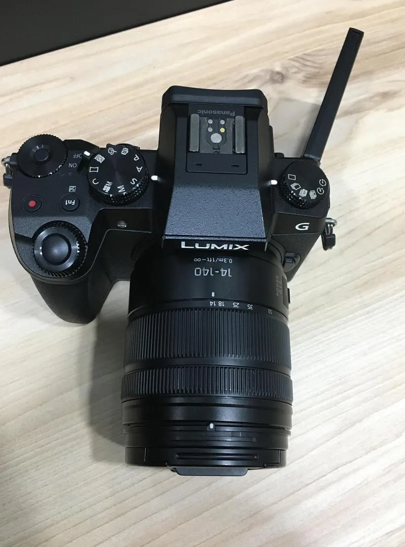 Pack Lumix G7 Avec 14-140mm f3.5 etat Neuf