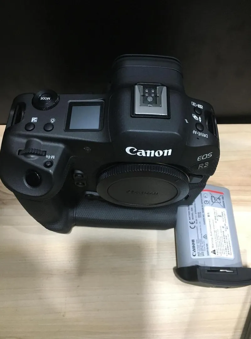 Appareil photo hybride Canon EOS R3 boîtier nu