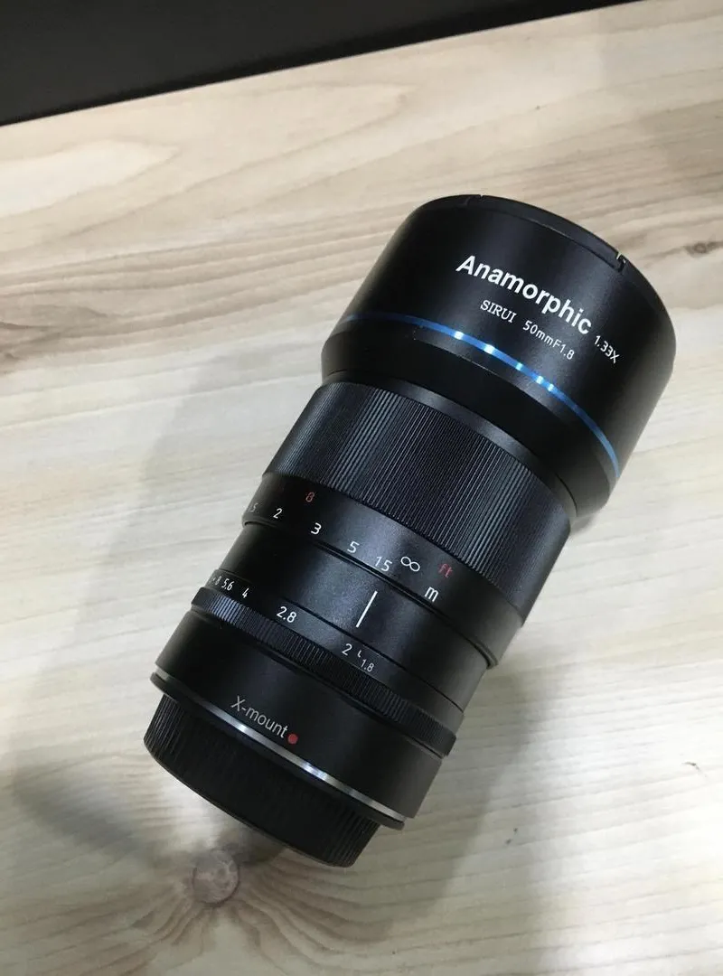 Sirui 50mm f1.8 Anamorphic monture X FujiFilm