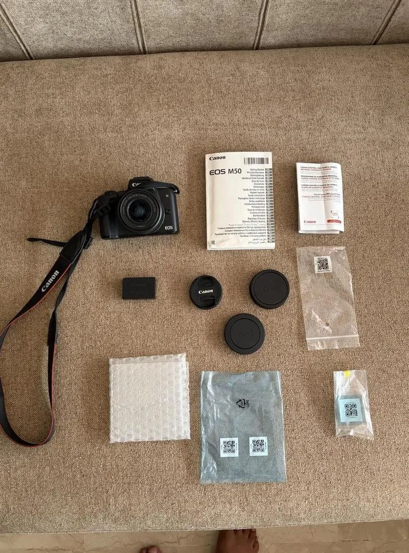 Canon EOS M50