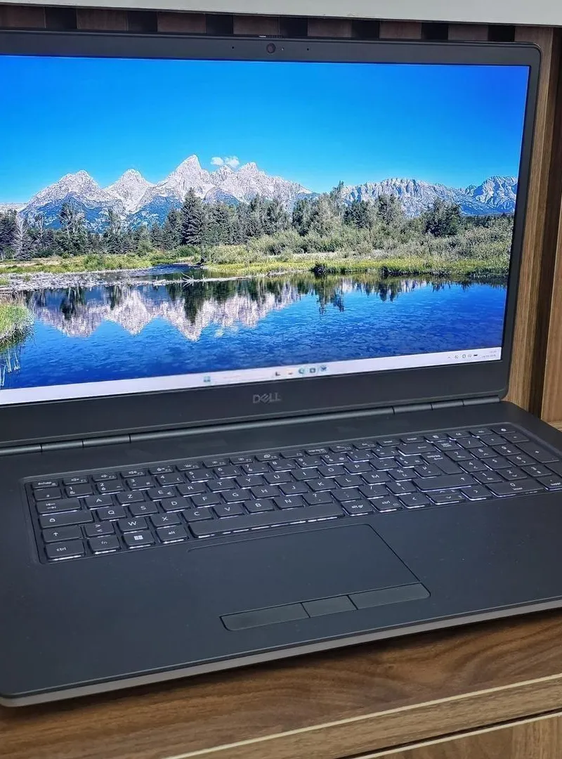 Dell Precision i7 32GB 1TB RTX A3000