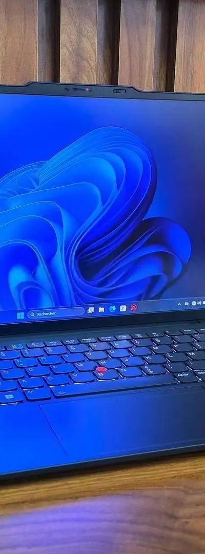 Lenovo X1 Carbon Ultra 7 16GB RAM 1TB SSD