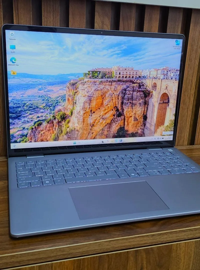 Dell 16 Plus Ultra 9 288V 32GB RAM 1TB SSD