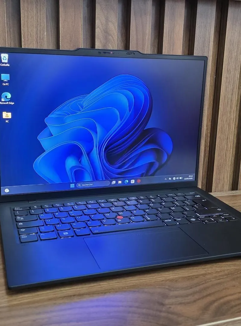 Lenovo X1 Carbon Ultra 7 32GB RAM 1TB SSD
