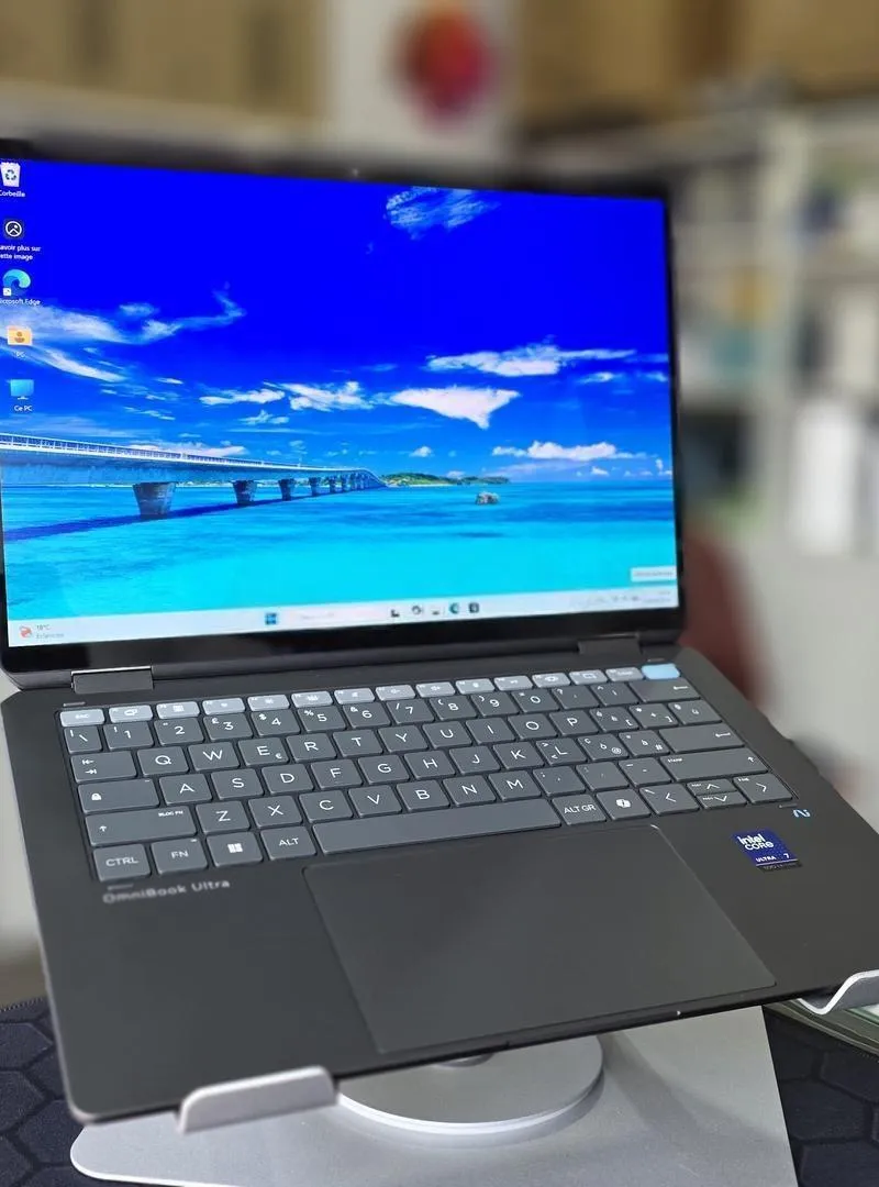 HP OMNIBOOK ULTRA Flip x360 Ultra 7 16GB 1TB