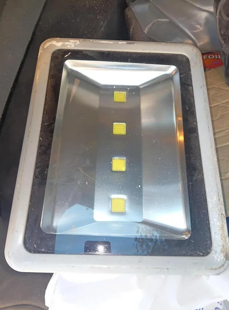 Projecteur LED