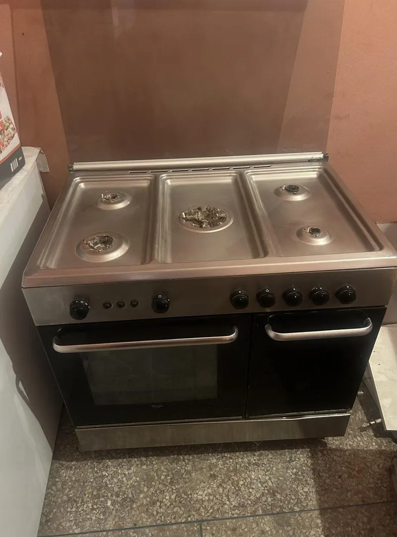 Cuisinière de bonne marque