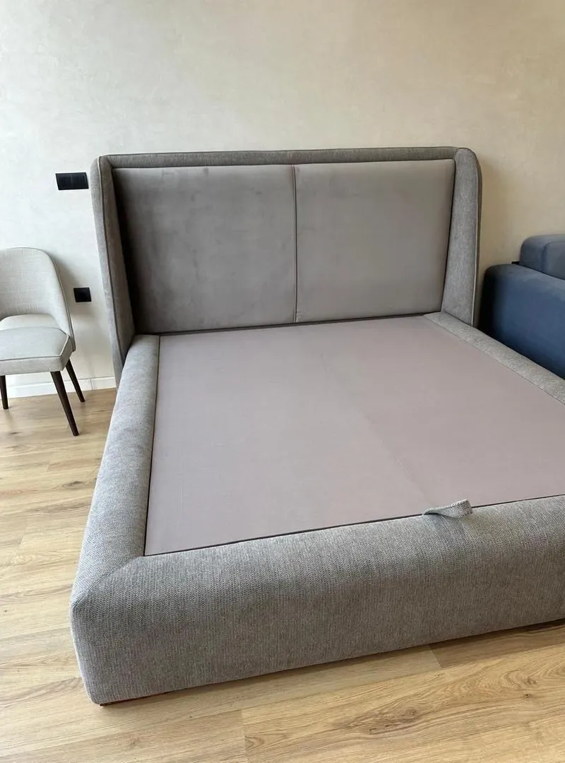 Lit tapissier luxe personnalisé