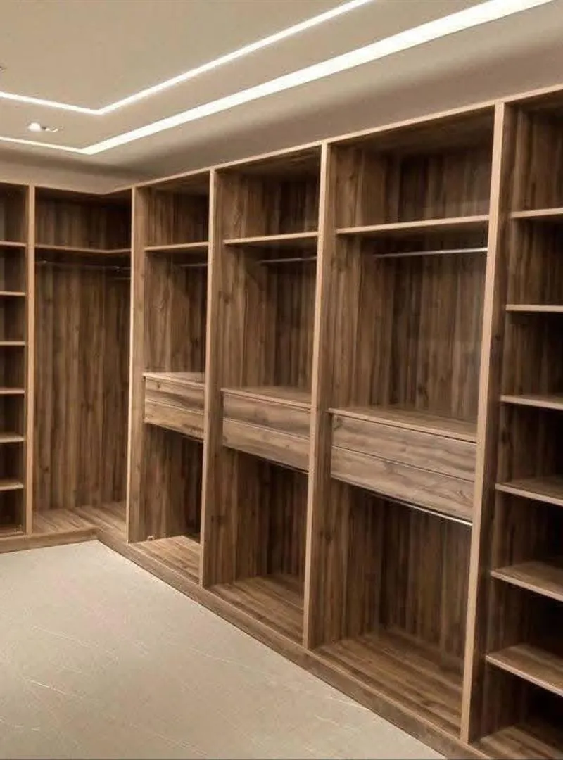 Dressing Moderne Sur Mesure