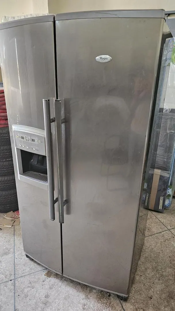 Réfrigérateur Whirlpool à vendre