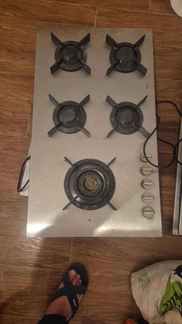Fourneau gaz 5 feux / Plaque de cuisson gaz