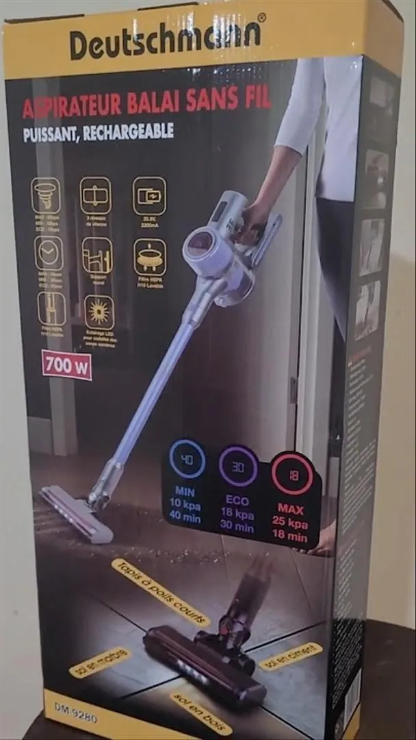 Aspirateur sans fil neuf, jamais utilisé