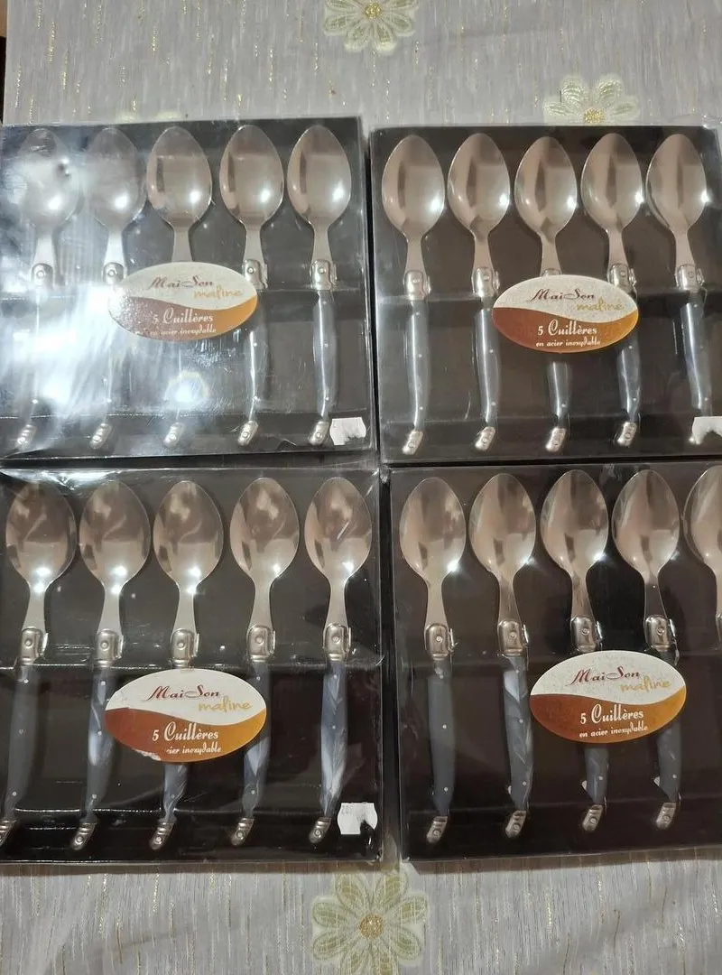 20 cuillères à soupe