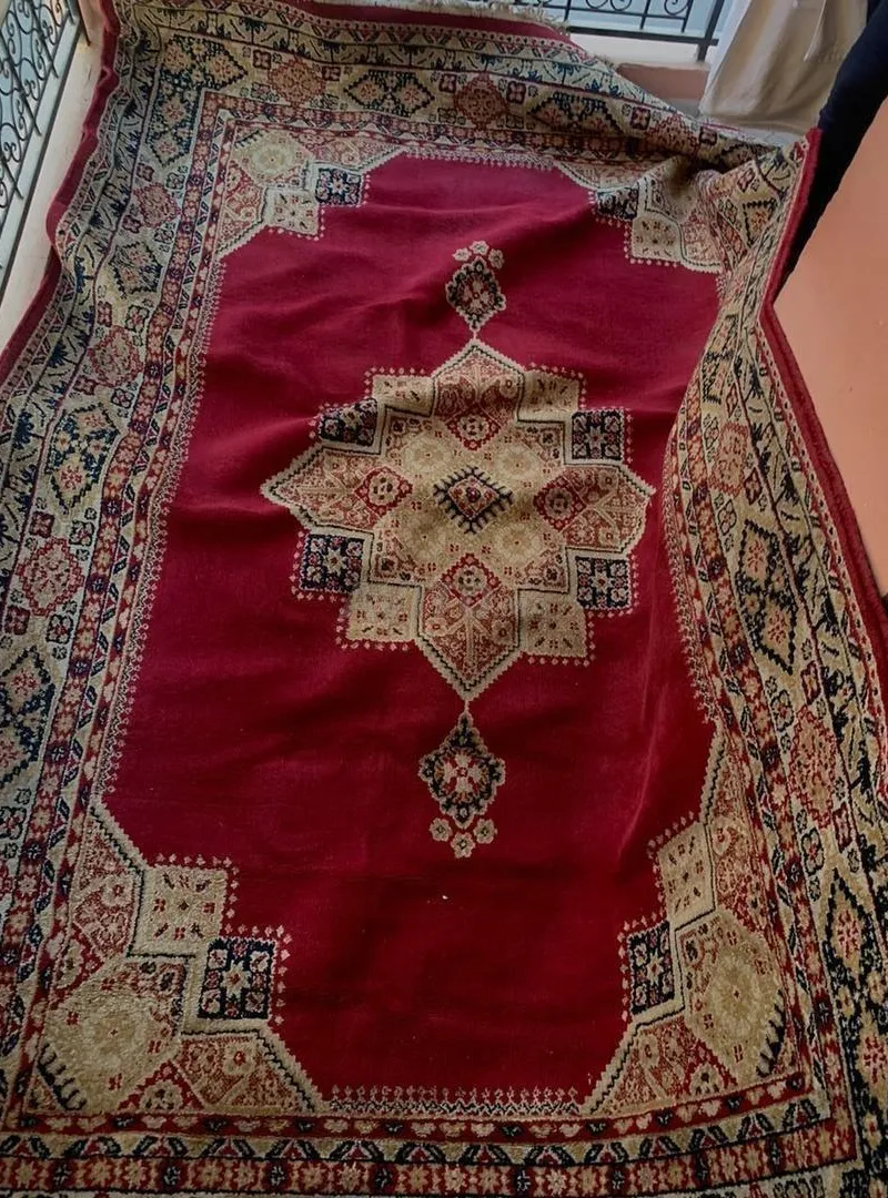 2 Tapis à vendre comme neuf