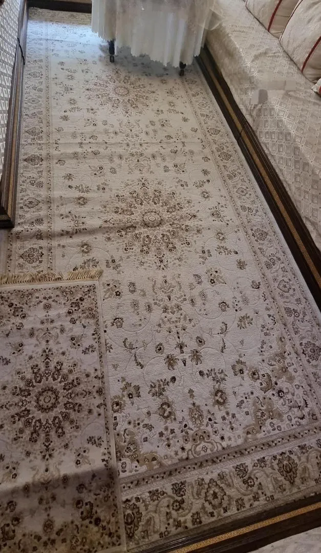 Grand tapis à vendre – bon prix