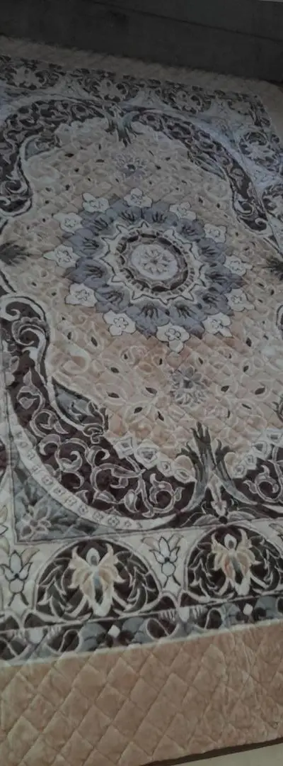 Tapis neuf export 2m x 3m