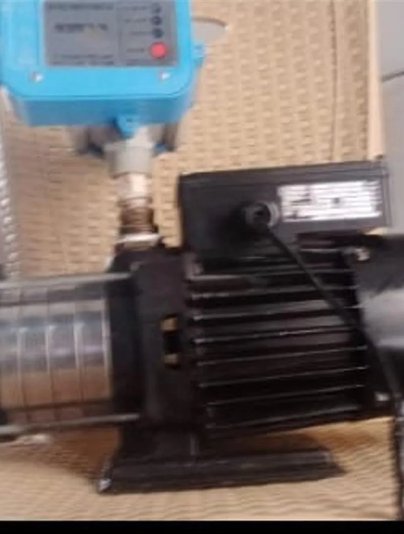Moteur d'eau neuf