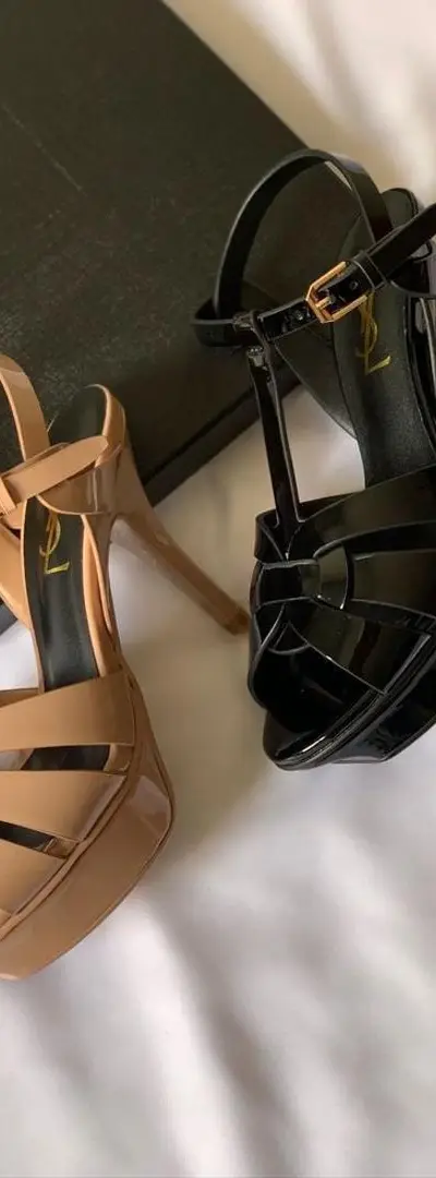 Sandale Yves Saint Laurent en Cuir YS0870