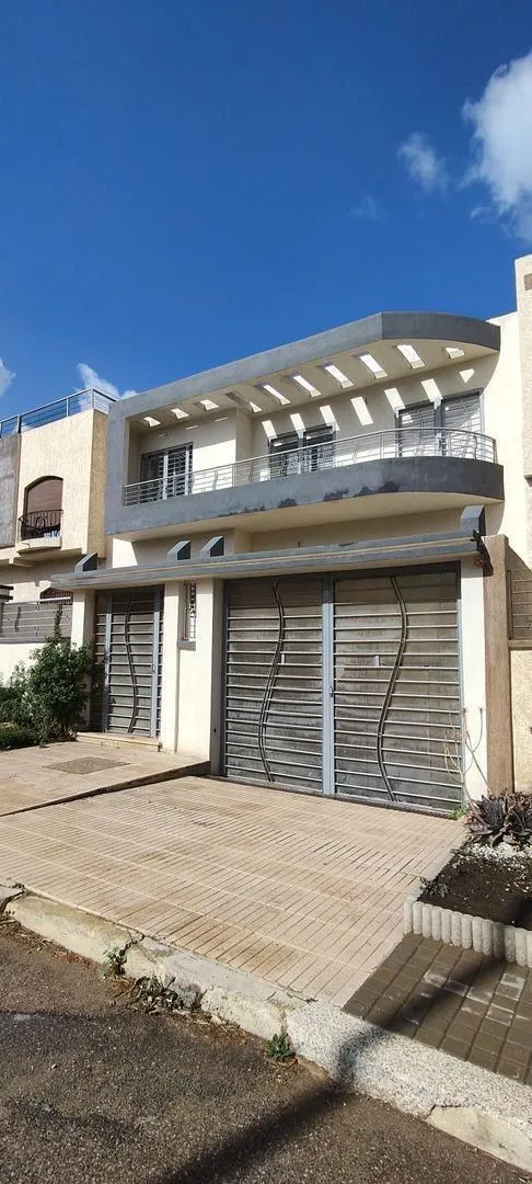 Villa 386m² à vendre à Nouaceur
