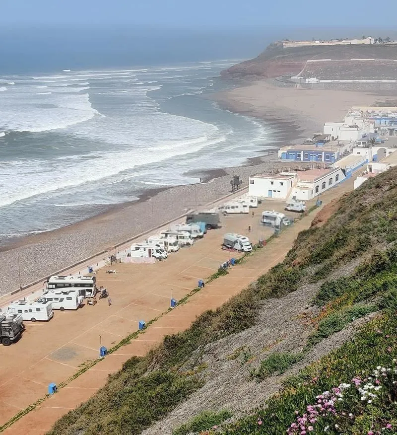 Terrain commerce au coin sur plage sidi ifni 96 m²
