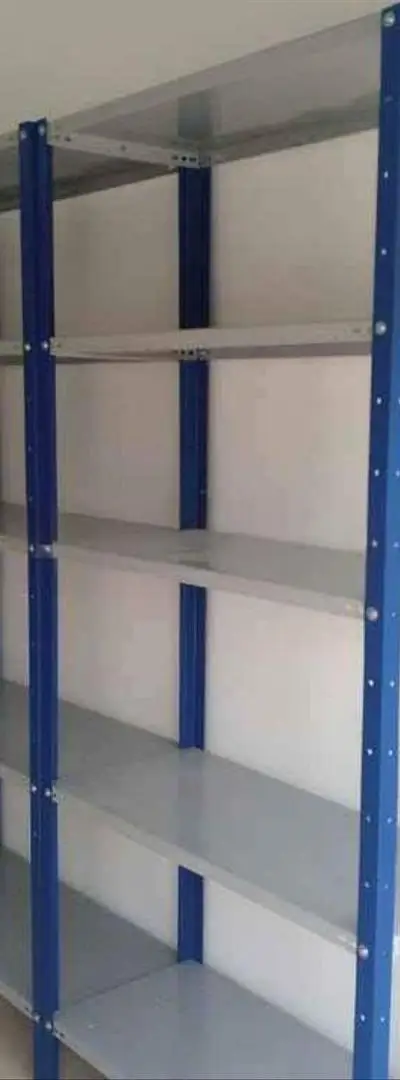 Rayonnage métallique\Rayonnage avec fond et parois