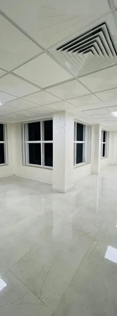 Plateau de bureau à vendre à Oujda