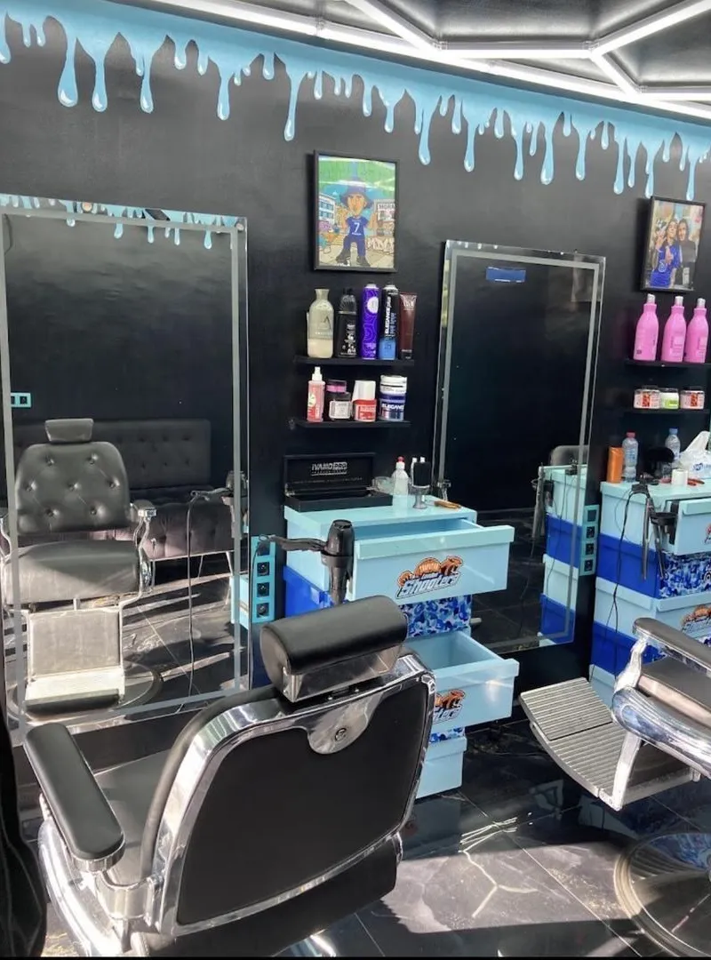 Salon de coiffure à louer mensuellement