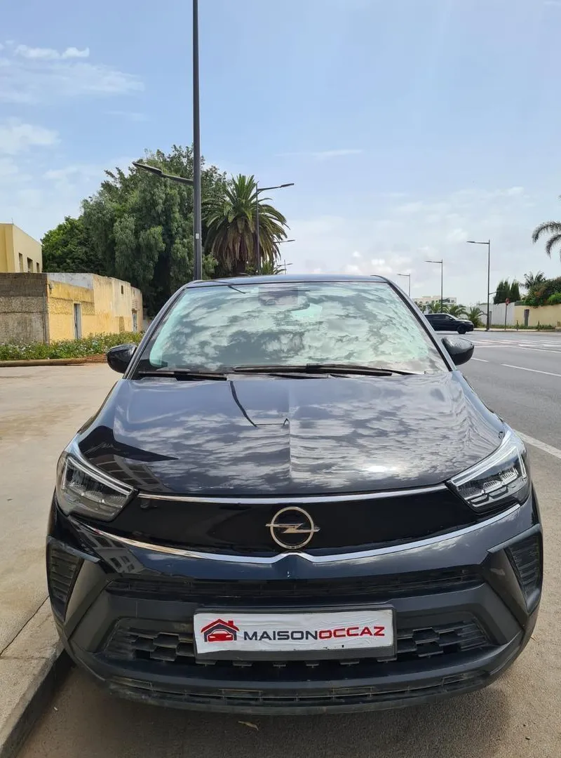 Opel Crossland Diesel Manuelle 2024 à Mohammedia