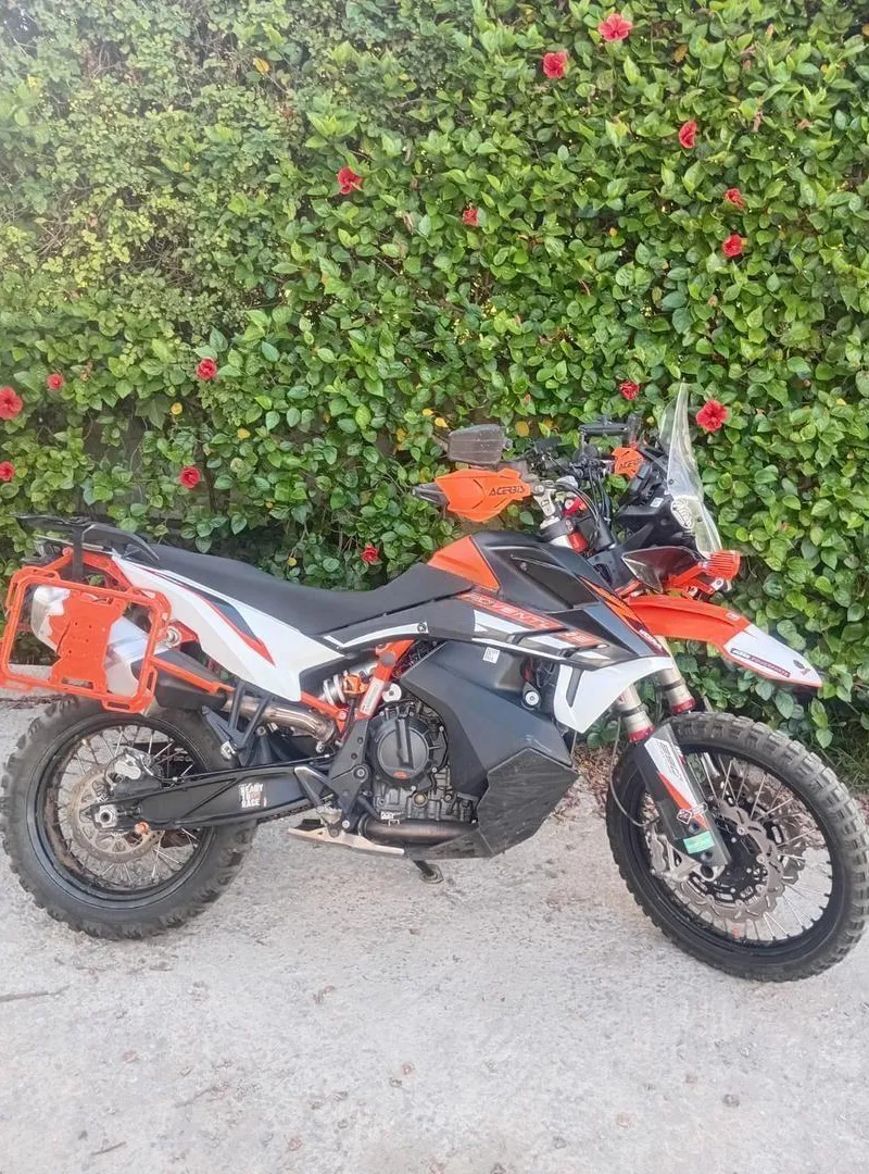 KTM 890 ADVENTURE R