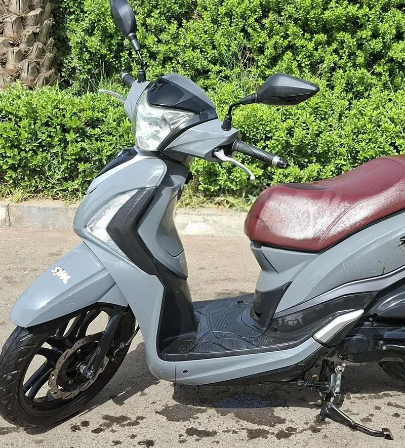 SYM 125 ST