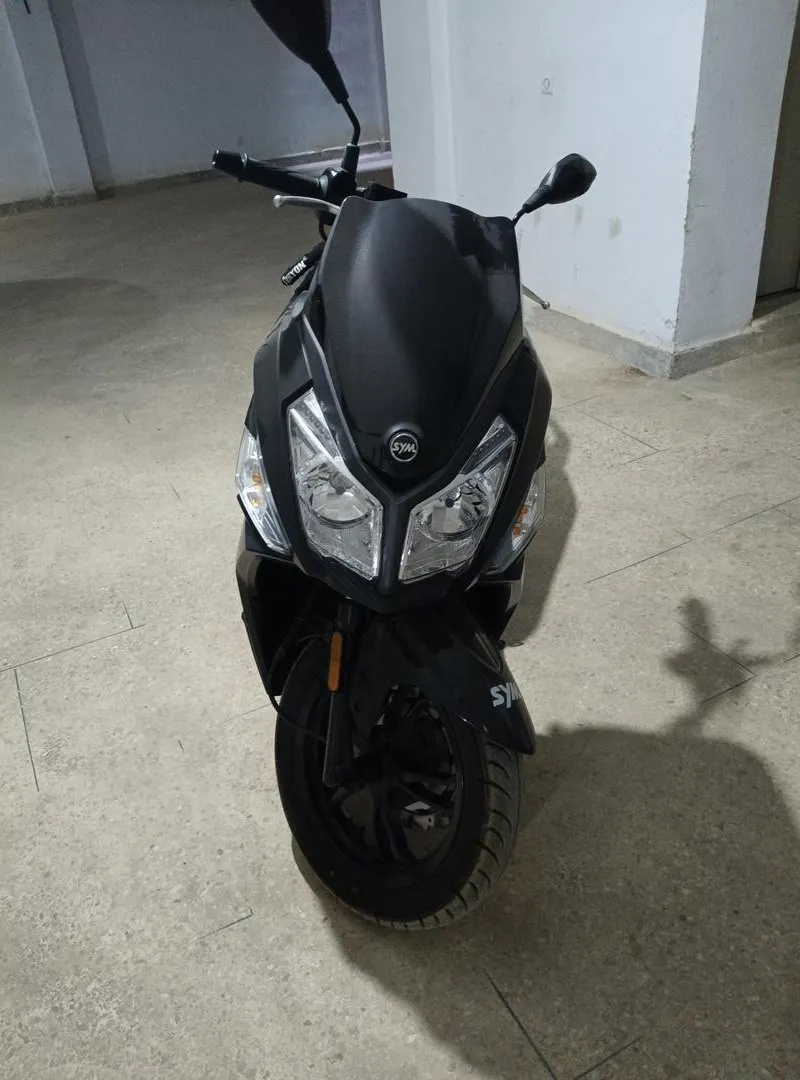 Scooter SYM Jet 14 50 cc – Comme neuf – 930 km