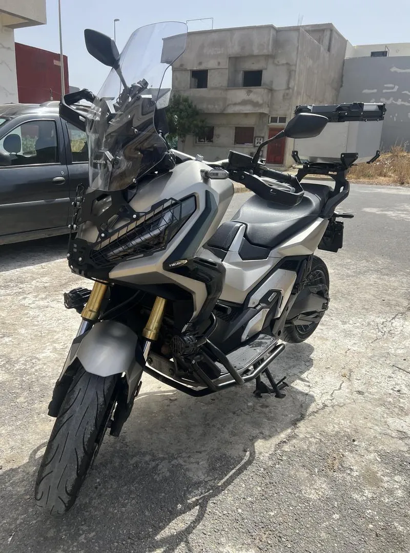 Honda XADV très bon état à vendre