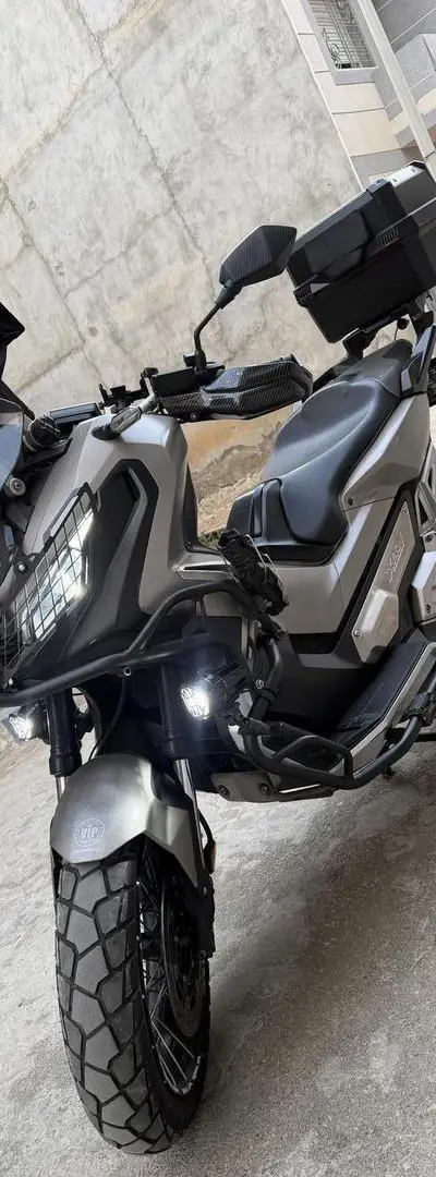 Honda X-adv