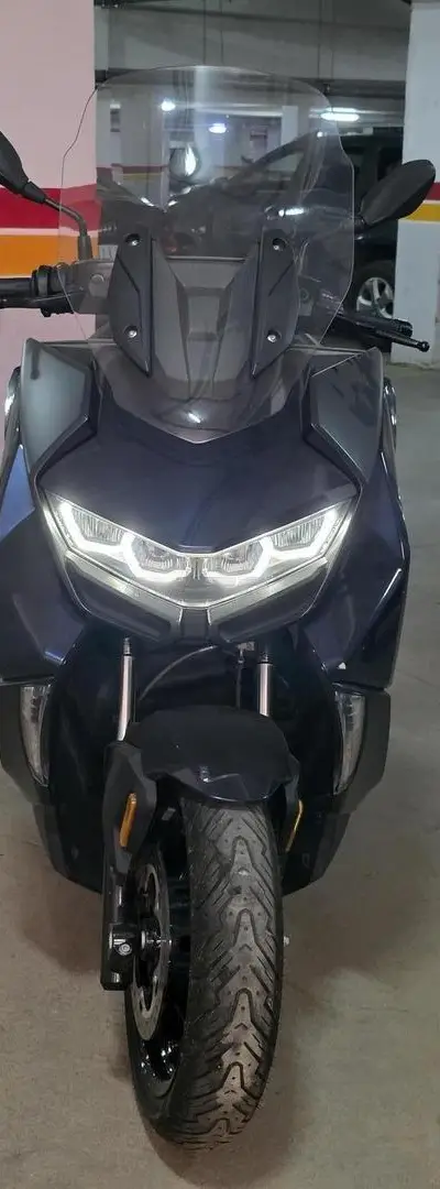 BMW c400 GT