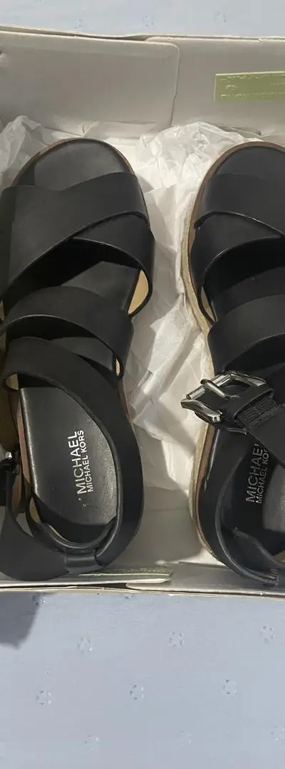 Sandales Michael Kors neuves