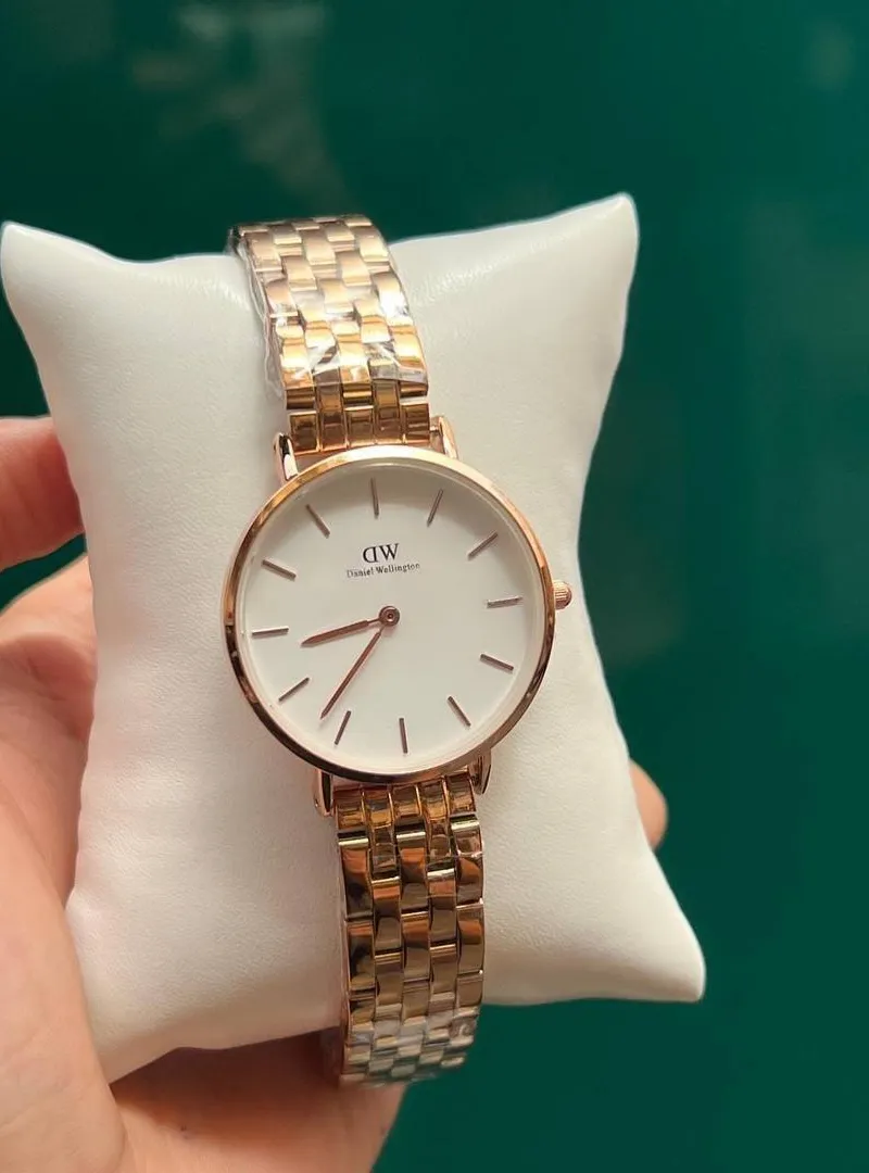 Montres élégantes à vendre à Agadir. - Design moderne et attrayant.