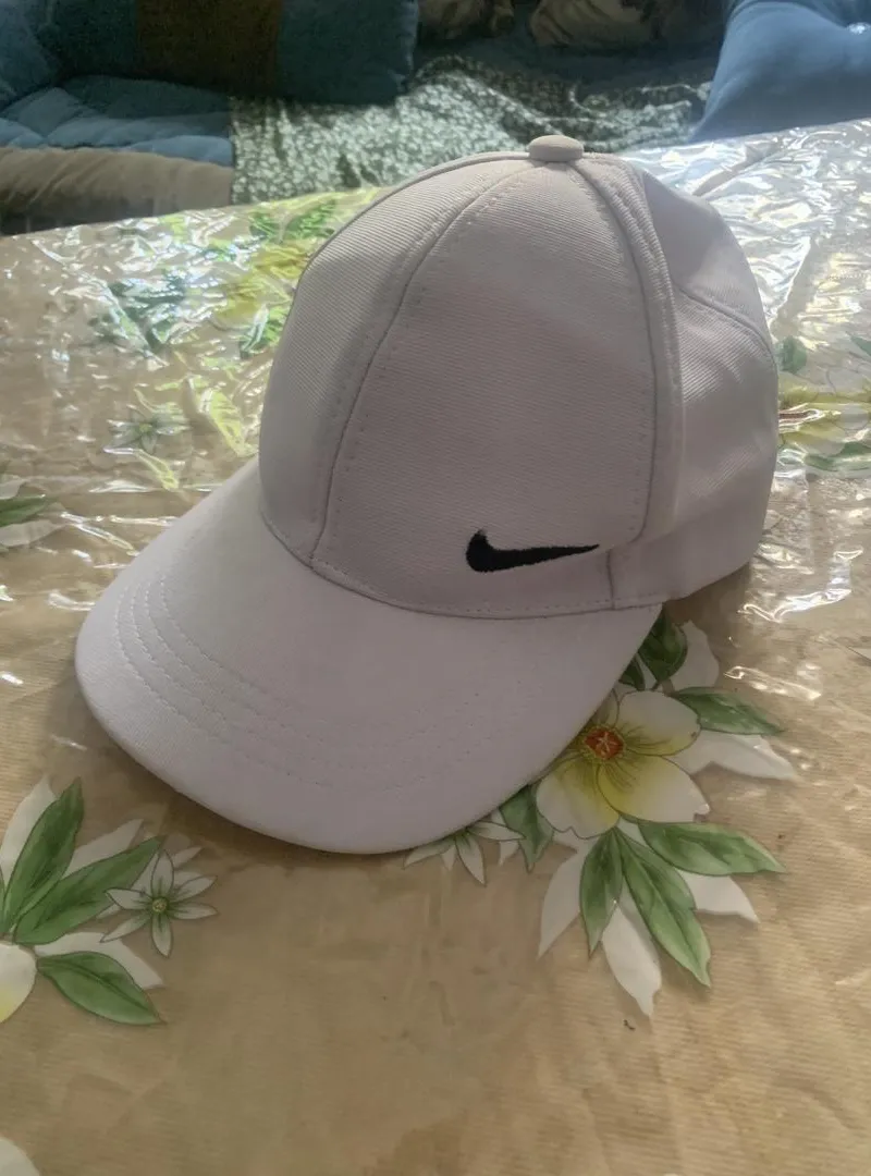 Casquette Nike couleur blanche